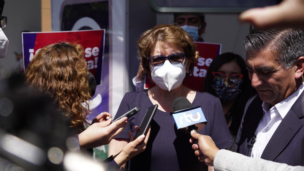 Como Concejales de Quito y con nueva  información oficial, presentamos a la <a href="/ContraloriaECU/">Contraloría Ecuador</a> la solicitud para que se investigue la vinculación de Santiago Guarderas en paraísos fiscales.

Tener inversiones en guaridas fiscales está prohibido por ley. ¡No a los #GuarderasPapers!