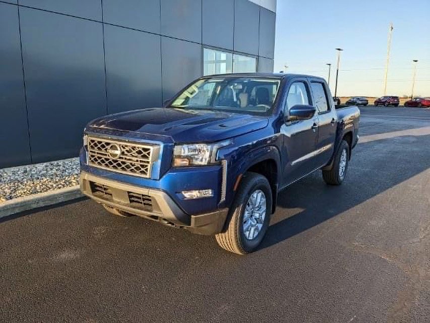 thayernissan's tweet photo. Looking for an affordable lease? Check out the all-new Nissan Frontier! Lease this truck at $299/mo for 18 months, 10,000 miles a year* here at Thayer Nissan in Bowling Green! Give us a call, or stop by for details. #ThinkThayer #NissanFrontier https://t.co/9gLQo4zeh0