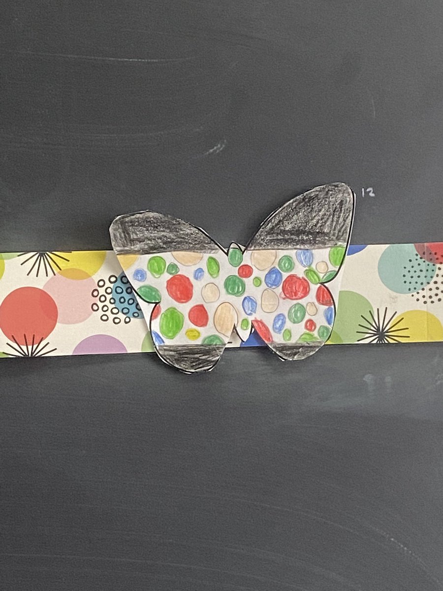 MrsNicholes18's tweet photo. Moth Scavenger Hunt….which will camouflage and survive? #Darwin #adaptations #variations #naturalselection @CMSBOBCAT @Cambridge_CS https://t.co/G0rCdx4Iy5