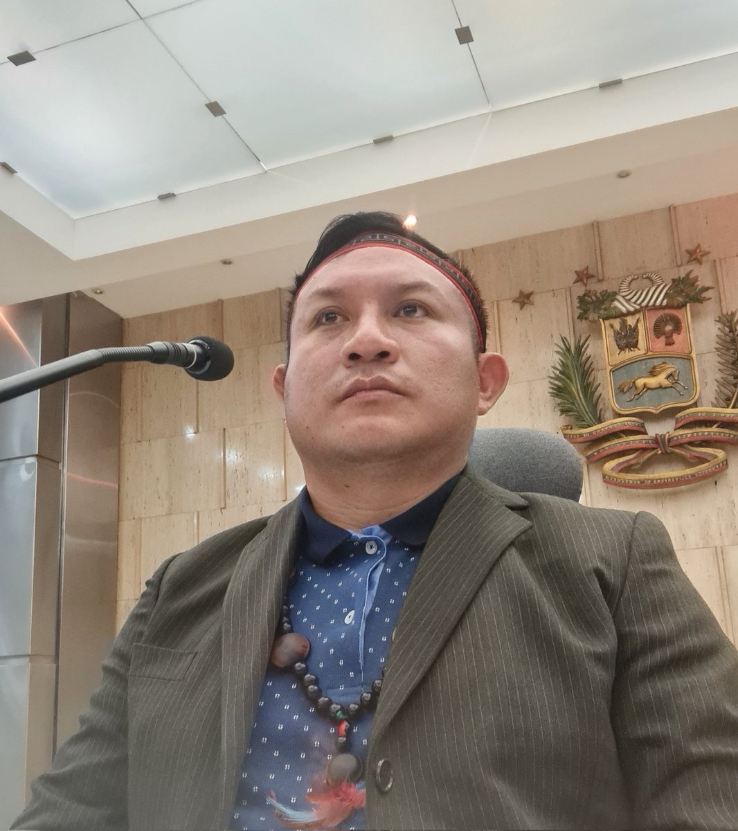 FrenteIndigena's tweet photo. En representación del Gobierno Bolivariano el compañero @Makunaimu participó en 21 sesiones del Foro Permanente para Cuestiones Indígenas de la ONU donde resalto el compromiso de la República en defensa de los Pueblos Indigenas @CLARAVIDALV @MINPIOFICIAL @NicolasMaduro https://t.co/nBn9XwDrFy