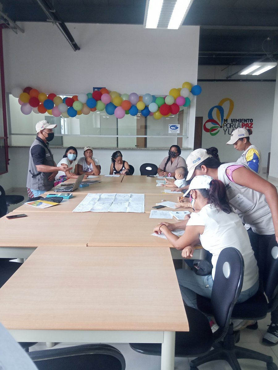 #26Abril Taller de censo Nacional de población y vivienda en las instalaciones de la Gran Base Misiones Tocuyito
#VenezuelaEsDiálogo
<a href="/Gabrielasjr/">Gabriela Jiménez</a>
<a href="/LuisinfoVe/">Luis la Rosa📱💻🇻🇪</a>
<a href="/elianapnat/">Eliana</a>
<a href="/icarabobo2021/">CARABOBOBCHCH</a>
<a href="/Infocarabobo1/">Infocentro Carabobo</a>