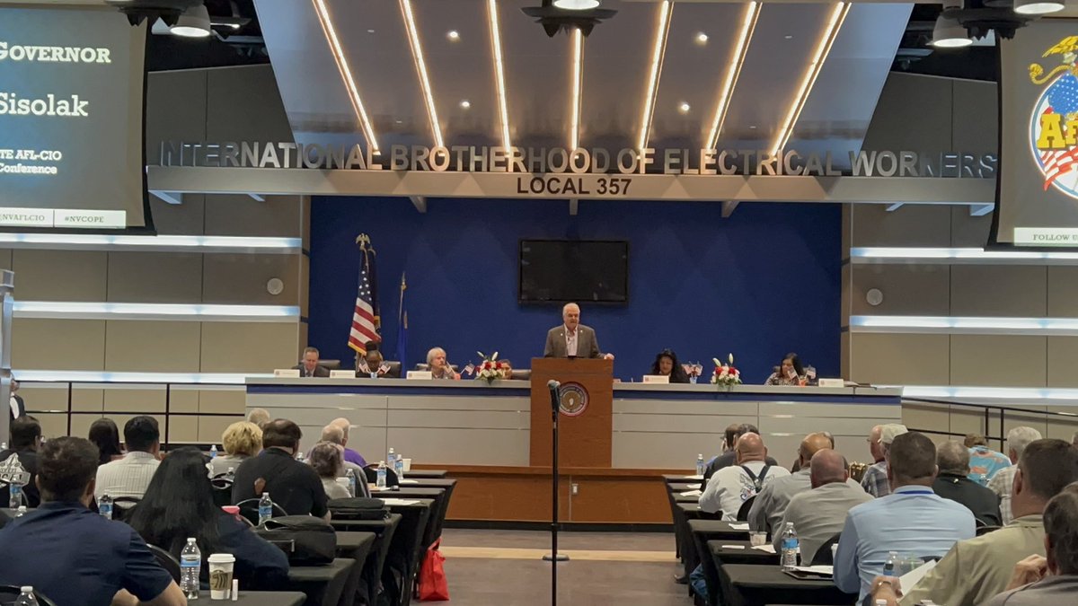 NVAFLCIO's tweet photo. Thank you to @GovSisolak for being the most pro-labor Governor and fighting to improve the lives of working families! #NVCOPE
“Las Vegas is a union town! Nevada is a union state! Union labor is what it’s all about!” https://t.co/rrBOKz8vRT