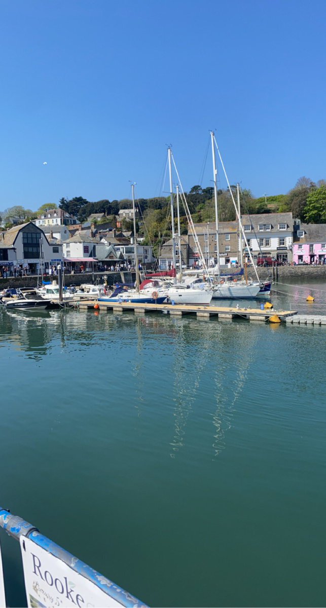 CatLouBateman's tweet photo. What an amazing weekend with such amazing people,  coasteering, super SUPing, cliff diving, drinking and eating the most incredible food, achieving new things I never thought I’d do… Newquay until next time you will be missed ❤️ https://t.co/YgnjfUAbz4