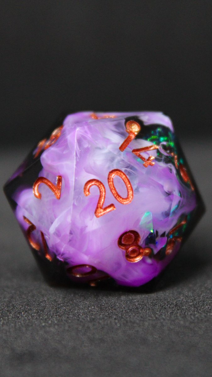 Dice giveaway time!

I’ll be giving away a full set of your choice. Winner announced 2 May!

Also if you just wanna buy ‘em the Kickstarter is still live: bit.ly/3vjdhK7 ❤️

To enter:
1) like this tweet
2) retweet it
3) drop a comment

#dnd #giveaway #dice #mtg