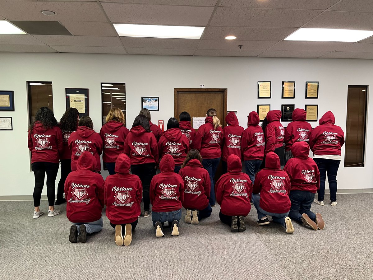 OPTIONS4CL's tweet photo. TWO days until you can purchase a commemorative #40thAnniversary Sweatshirt at Options 40th Anniversary Ruby Gala and Casino Night! #noplacelikehome #teamoptions #rubygala #casinonight 🎉 https://t.co/Jy6vEOxOci