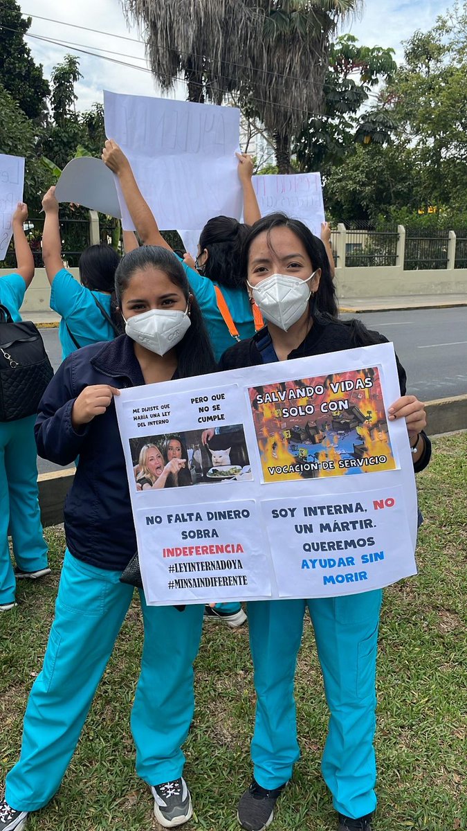 ojoturco_'s tweet photo. ¡Exigimos la aprobación de un presupuesto justo y lineamientos para el internado 2022! @Minsa_Peru #InternadoDigno
#LeyDeInternadoYa
#MEFindiferente
RT para mayor difusión 🙏🏽
@mayenazol @drhuerta @MichelePanduroM @MaytaTristan @jesusanampa https://t.co/sghneWmT7I