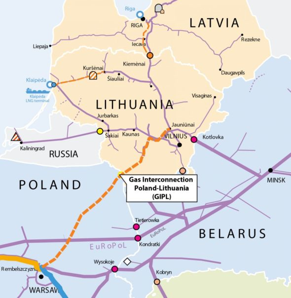 LukaszRachel's tweet photo. Gazprom just shut down deliveries of gas to Poland via the Jamal pipeline❗️

55% of 🇵🇱 gas imprts (47% of total) r from 🇷🇺. ~10bcm per year. 

🇵🇱 just finishing 2 new projects: 

> Baltic Pipe to 🇳🇴🇩🇰. Capacity from end-'22: 10bcm👊
> GIPL to 🇱🇹, 2.5bcm👊

Storage filled to 76%. https://t.co/HZQh3g2z61