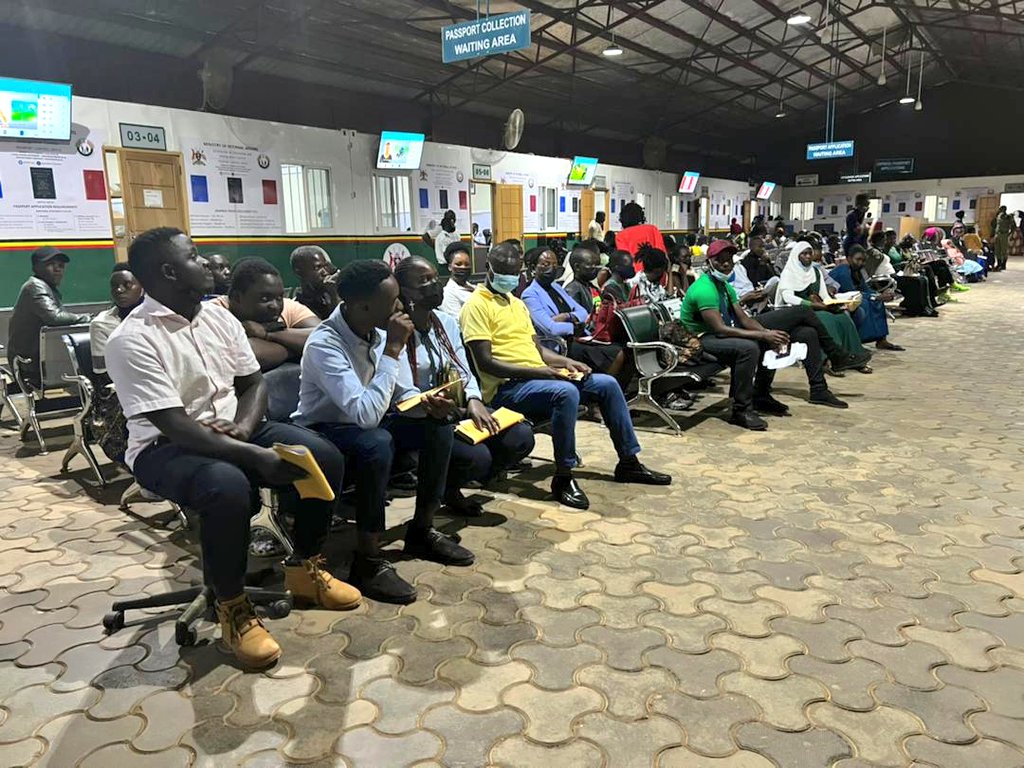 NCIC_Ug's tweet photo. Our systems are back up and running at the Passport enrollment  Centre which had earlier been interfered by temporary system shutdown caused by connectivity glitch. We apologise for the inconveniences caused. Our staff are dedicated to serve all our clients to the last. https://t.co/xF5lFvEPv6