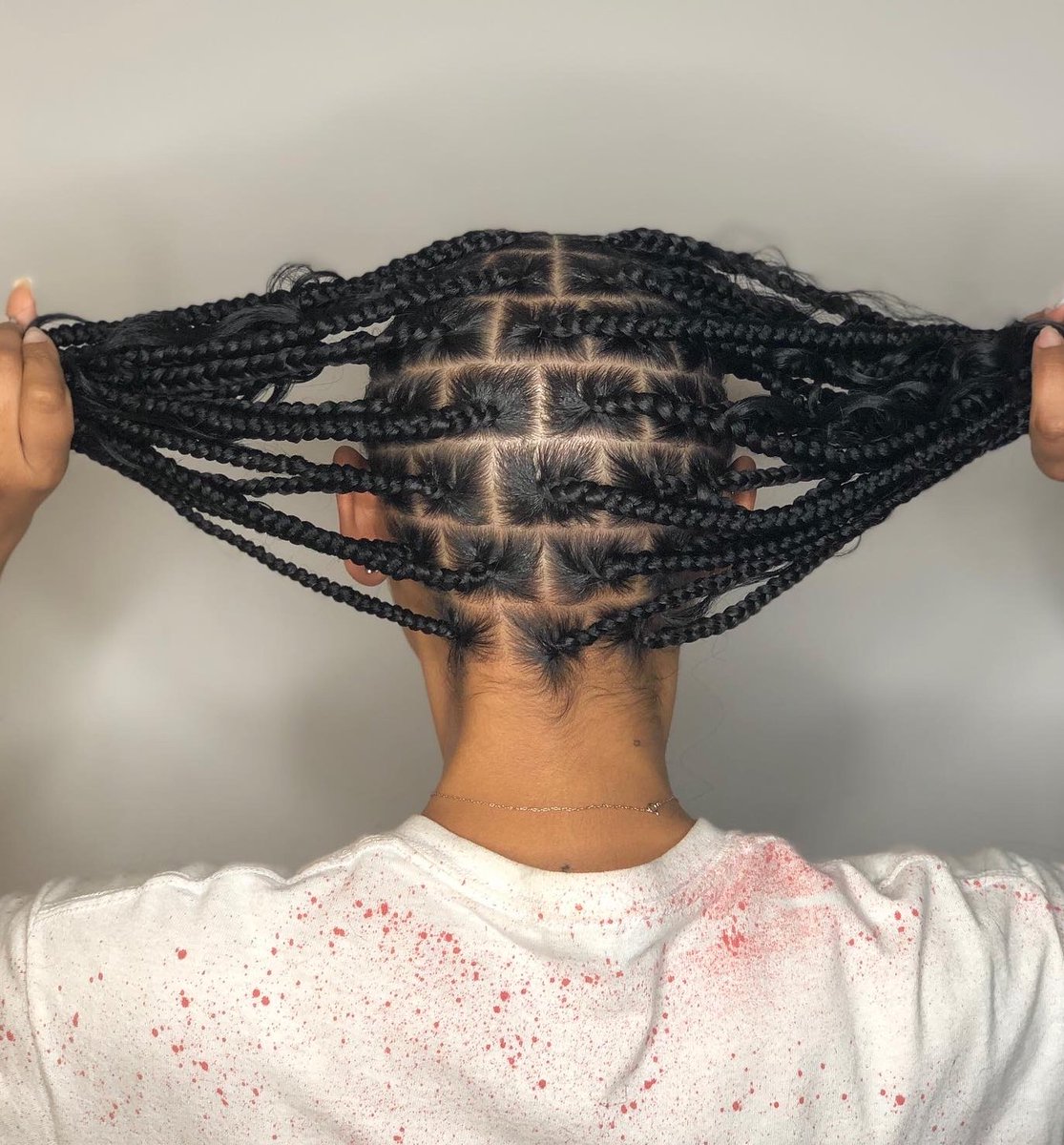 Thee9Studio's tweet photo. 😍Medium BOHO Knotless Braids 
📲TEXT 410-517-7193 to book your next appointment!
#braids #braider #knotlessbraids #Bohemian https://t.co/xYXpyoFMPS