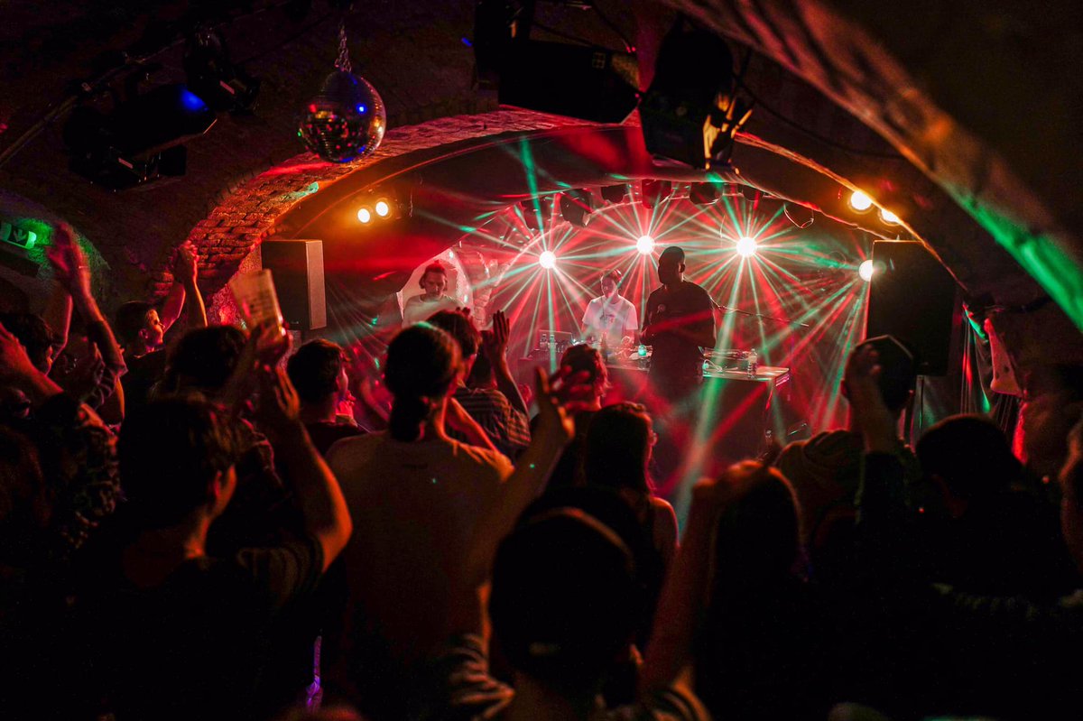 mit @Textacrew im musikkulturclub lembach letzten Samstag. Und diesen Samstag dann in der @kapulinz:
facebook.com/events/4907772…