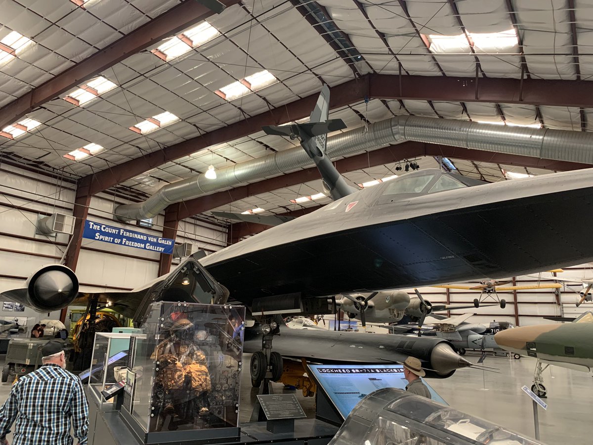 calebjflake's tweet photo. #OTD the A-12 Oxcart (predecessor to the SR-71) made its first flight. In 1962! #kansas #alabama #washington #arizona #A12 #SR71 #M21 #speed #planespotting #avgeek #oxcart #habu #museum #morepower #titanium #J75 #blackbird https://t.co/FhB6qyHaLe