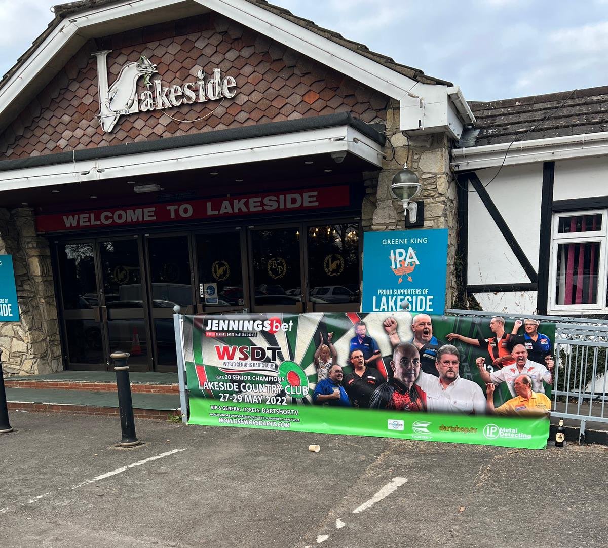 For so long, the Lakeside has been synonymous with darting history 🎯

We’ve assembled some of the greatest history makers of the sport, and we’re taking them all back 🤩 

The <a href="/jenningsbetinfo/">JenningsBet</a> World Seniors Masters is fast key approaching. 

Book Now 🎟 worldseniorsdarts.com/tickets.html