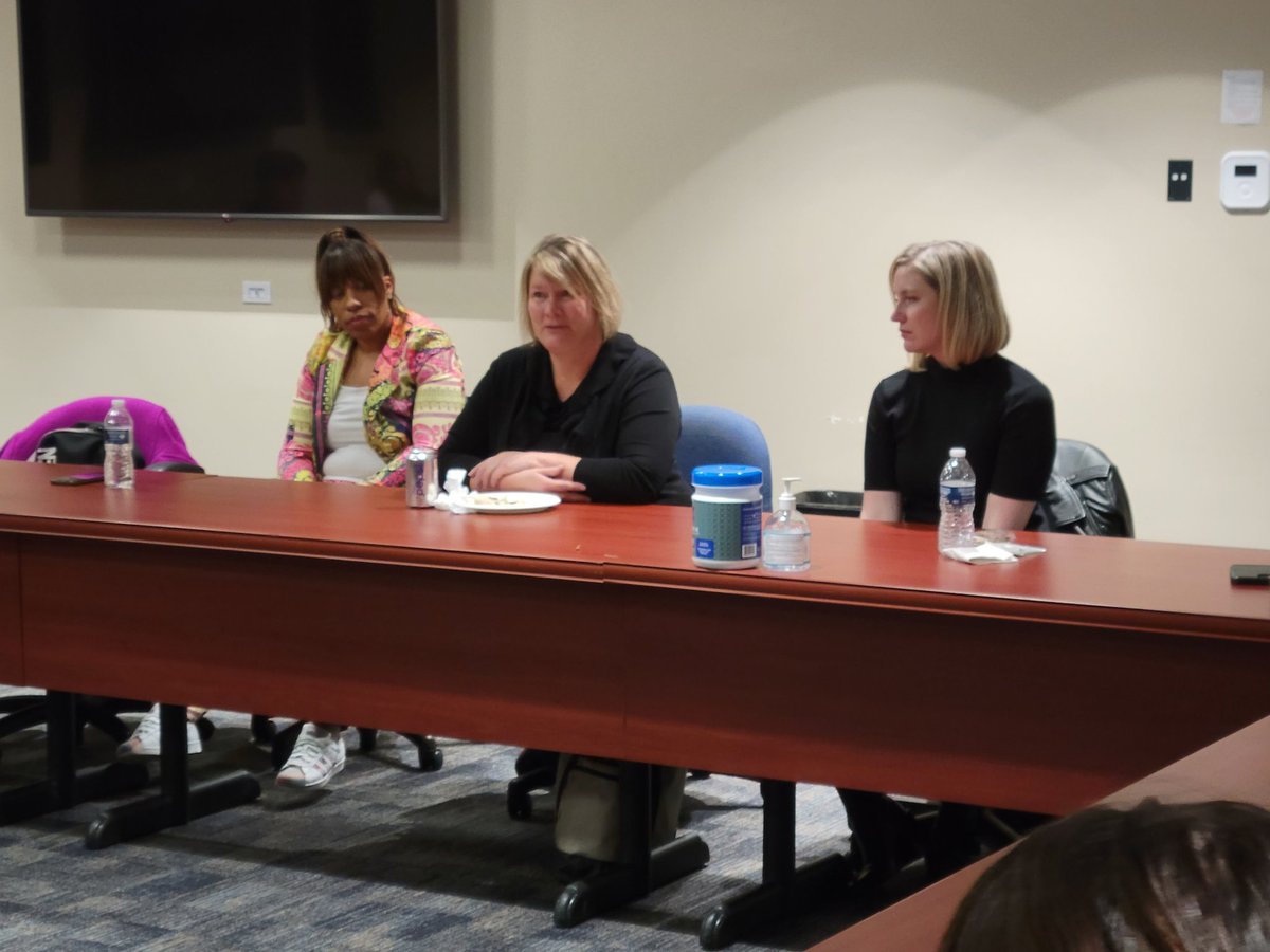 Continuing the Spirit of Excellence event with a celebration lunch with our <a href="/LPLancers/">Lake Park HS</a> Distinguished Alumni and student honorees! #lancerpride  #wearelakepark
