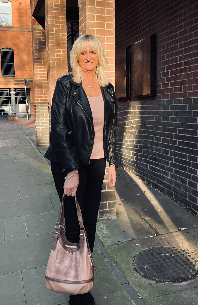 🐑🖤Julie King 🐑🖤 tweet media