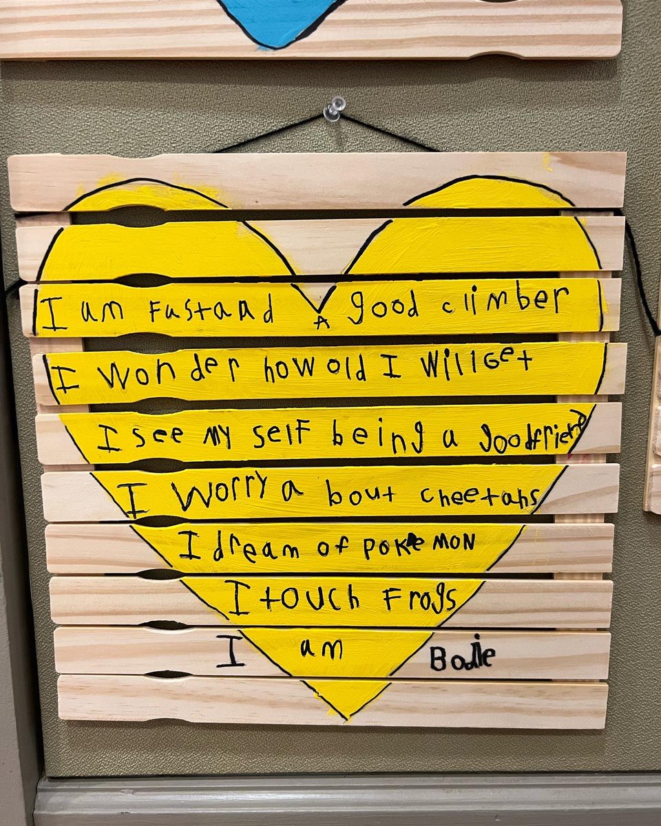 explorewithCHDS's tweet photo. As part of their identity work, 1st Graders worked on “I Am” poems. 1st Graders thought deeply about who they are, what they believe, and much more.

Thanks for sharing a piece of your heart with us, First Grade. 💚💙💜💗💛 https://t.co/I5tR9Hb1Wd