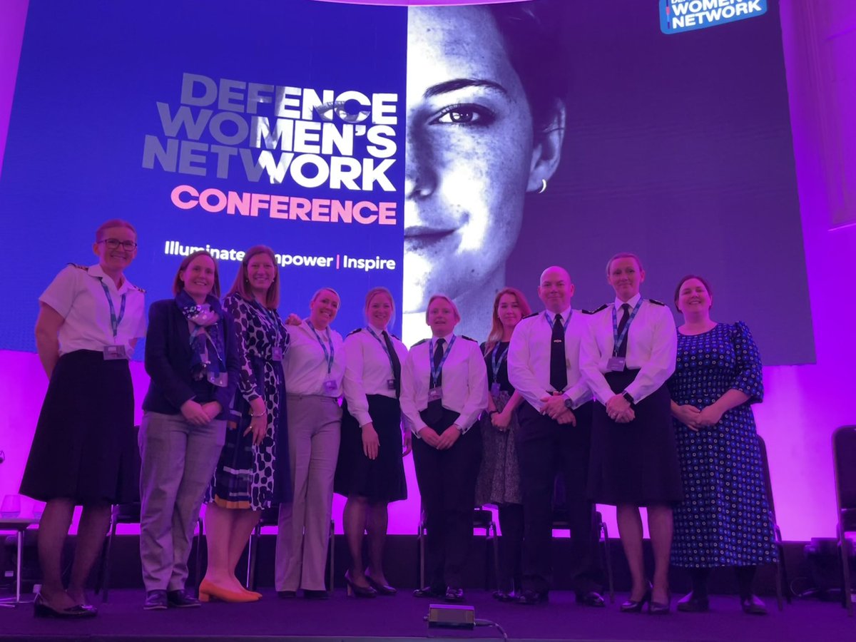 What a fab day at the Defence Women’s Network Conference #DWN22 where we heard some very honest and heartfelt answers during the Q&A sessions - many thanks to all - especially brills to hear from @RAdmJudeTerry 👌🙌🙏
@VAdmAndrewBurns @WO1MickTurnbull @AlisonHofman1