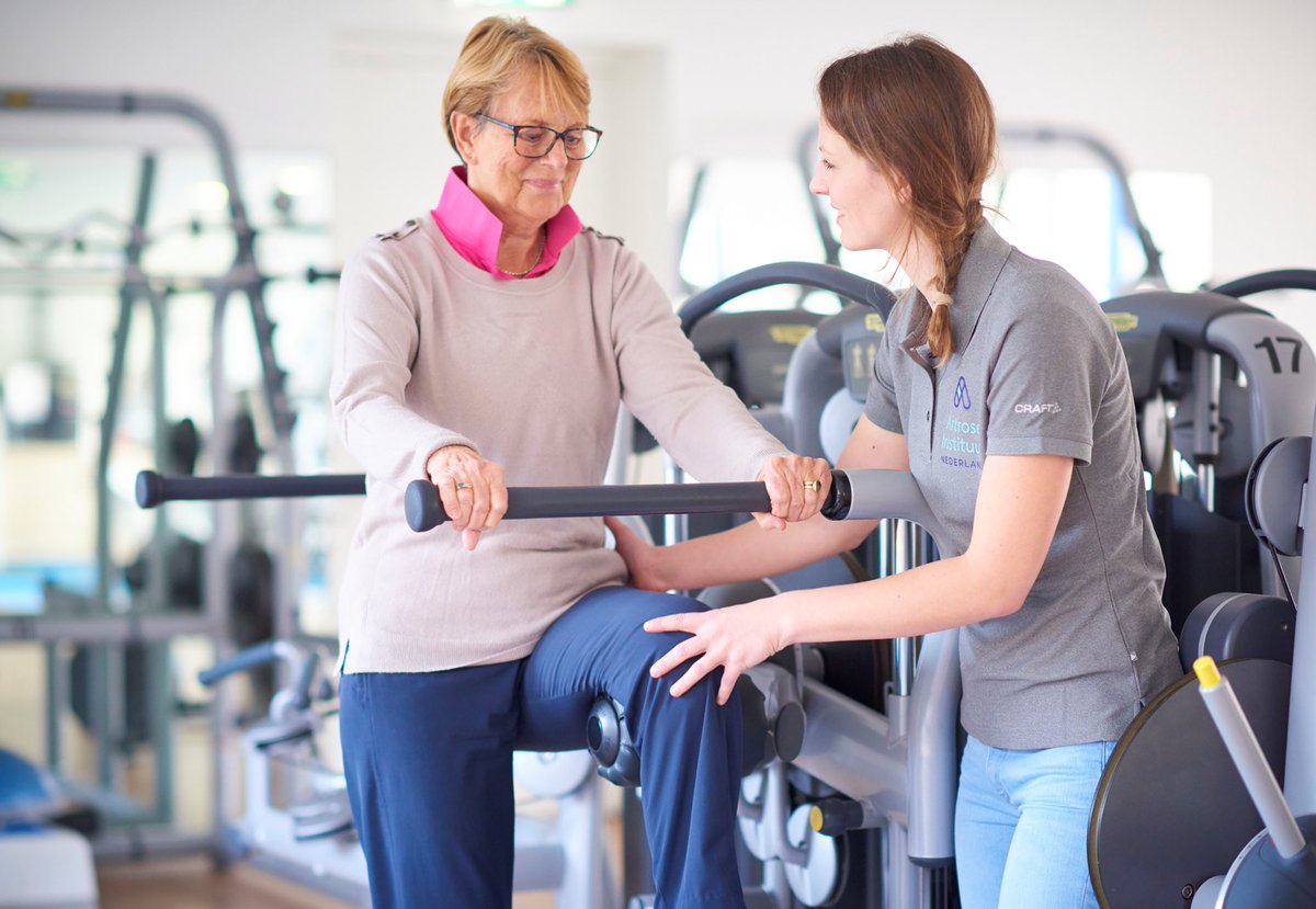 Het Artrose Instituut Nederland is op zoek naar een fysiotherapeut (partime). Multidisciplinair team met sportarts, reumatoloog, ergotherapeut en podoloog en dietist. j.lemckert@fysiosportentraining.nl