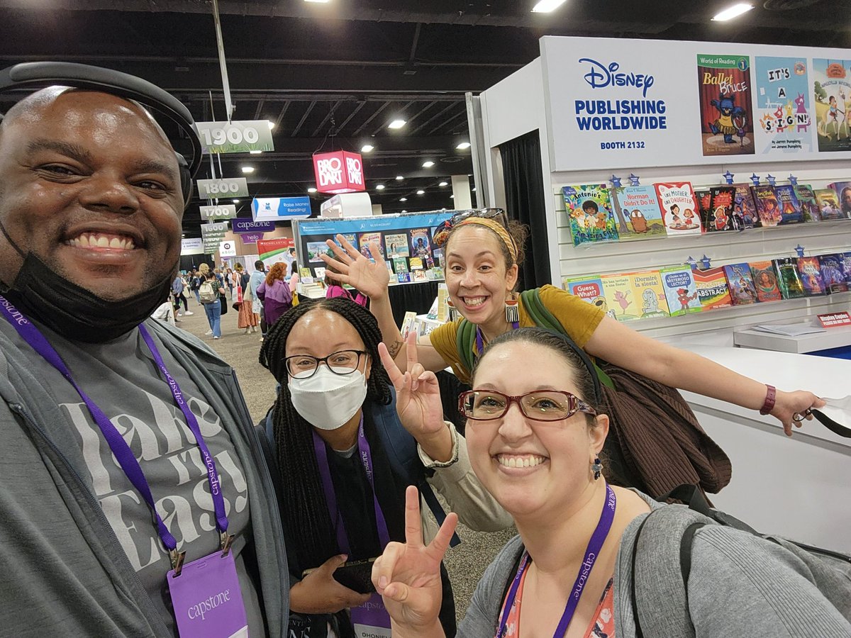 Got to get pictures with some authors wandering around TLA! I'm HUGE fans of your work! Max Brallier <a href="/KSekouM/">Kwame the Gr8</a>
@brownbookworm @tiffanymjewell
#TLA22