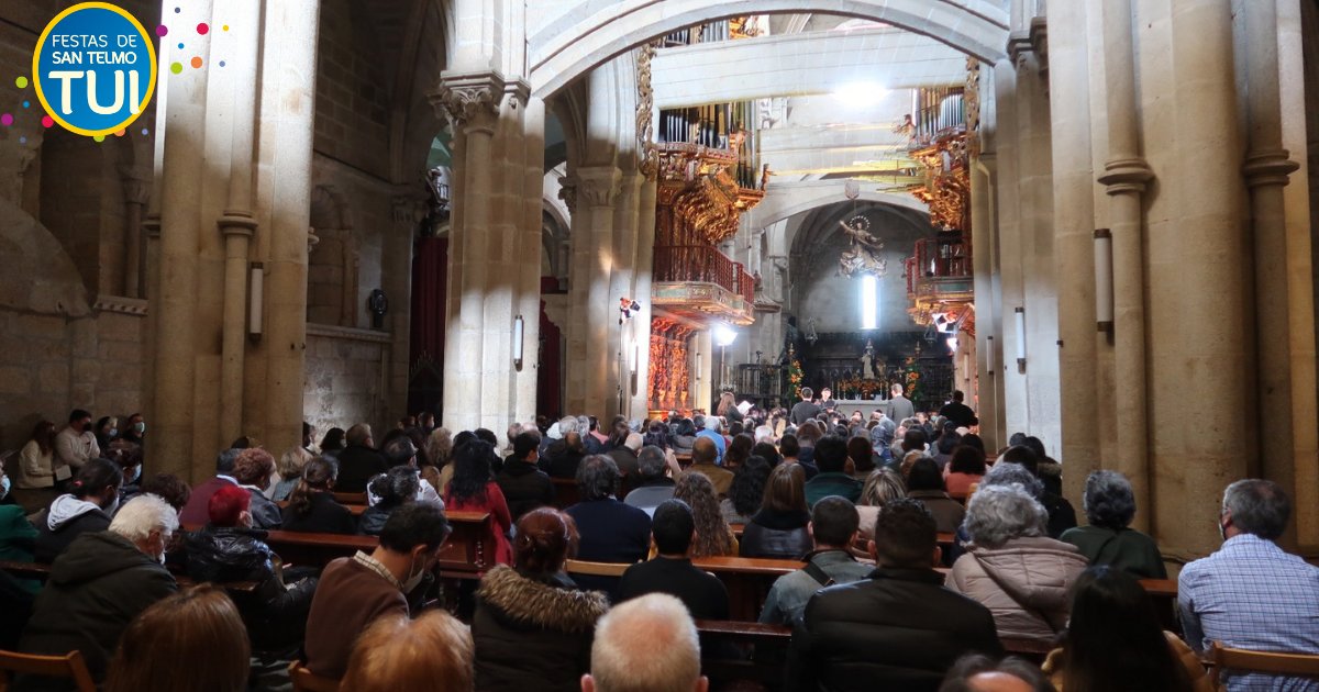 Concellotui's tweet photo. #SanTelmo2022📸
A Catedral de Tui acolleu o domingo un concerto moi especial no que volveu soar a misa medieval de San Telmo. O ensemble dos Países Baixos #SecondaPratica deu de novo voz a esta partitura recollida no Pasionario Tudense nunha iniciativa de Música no Claustro https://t.co/jtrAyYA84b