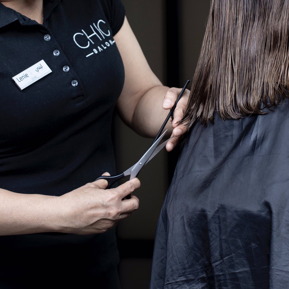 CHICSALON_SA's tweet photo. لإطلالة العيد المميزة نعدك بإعادة الحيوية والتجدد لشعرك ✨

#شيك_صالون #صالون #رمضان #رمضان_كريم #عنيزه https://t.co/5w0AgdMiKN