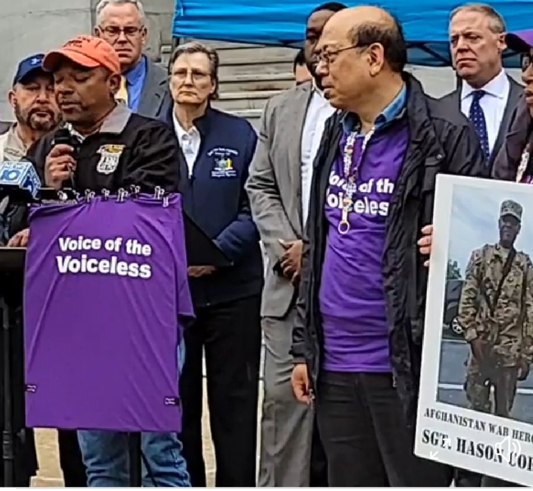 SammyRaveloNY's tweet photo. Great turnout at our Victims Rights rally.I thank all the organizers, organizations, elected officials and community leaders who came to support. 
#VictimsRightsWeek https://t.co/MnOASEn46t