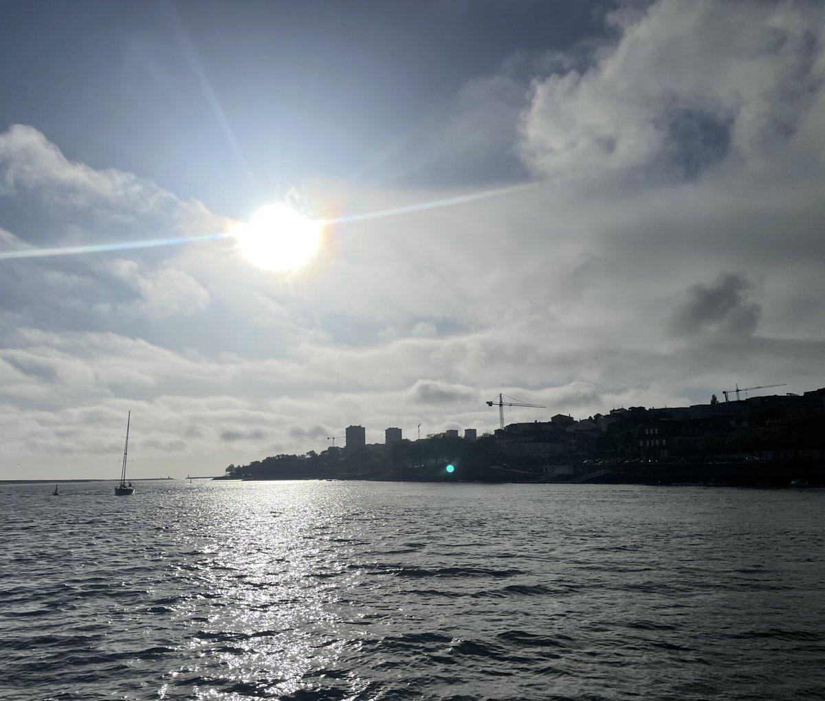 Thank you to the brilliant team <a href="/TranseuropaFest/">TRANSEUROPA</a> <a href="/euroalter/">European Alternatives</a> for organising the TransEuropa Festival 2022, and opening up space for Europeans of many backgrounds to meet and strategise ideas and work around anti-racism, decolonisation, decarbonisation and democracy. 
Solidarity ✌🏽