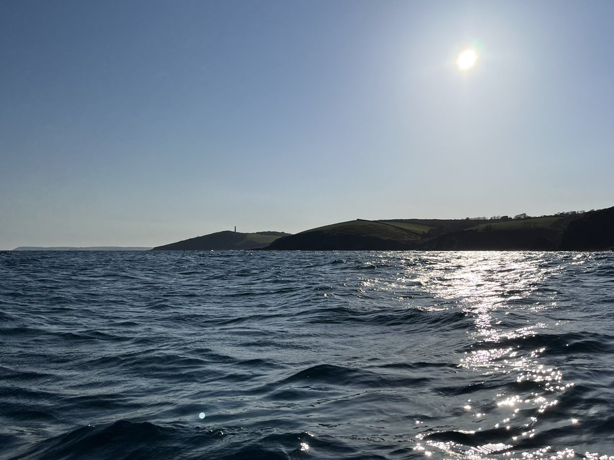TomLarkin_'s tweet image. Last training session before Scillies. Next time in a gig will be the row out to the ‘Aggy’ start line! #WPGC22 #gigrowing #Cornwall