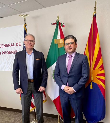 Greg Barr (@phxeditor) on Twitter photo Good meeting today with Jorge Mendoza Yescas to talk about Arizona-Mexico trade and immigration issues <a href="/ConsulMexPho/">Consulmex Phoenix</a> <a href="/phxbizjournal/">Phoenix Business Journal</a> Good meeting today with Jorge Mendoza Yescas to talk about Arizona-Mexico trade and immigration issues <a href="/ConsulMexPho/">Consulmex Phoenix</a> <a href="/phxbizjournal/">Phoenix Business Journal</a>