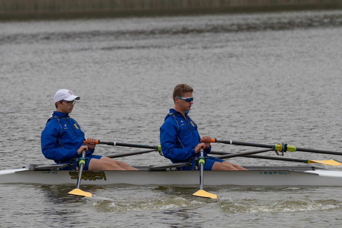 PadreAthletics's tweet photo. Congratulations to the Crew Team at the West Coast Scholastic Championships. The Freshmen U16 8 man boat and our 2x double both won their events securing the team 2 bids to Scholastic Nationals.  The Junior 8 boat hit the sprint hard locking in a 3rd place finish. Go Padres! https://t.co/CuDG0v1JJu