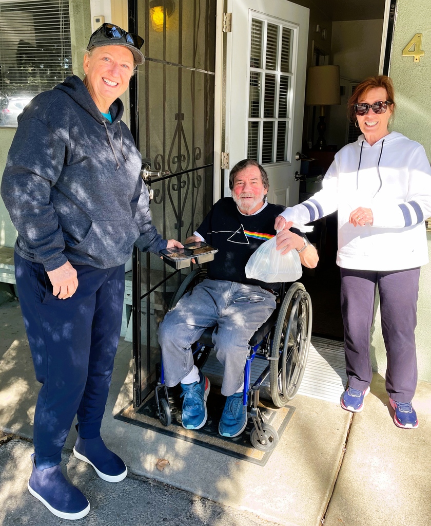 bigdayofgiving's tweet photo. Time to #MeetBDOG -- this goes out to Meals on Wheels Yolo County! https://t.co/sXVoFHfzni