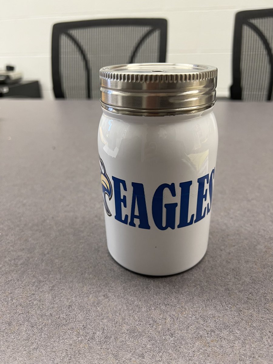 Robert Wankmuller tweet media