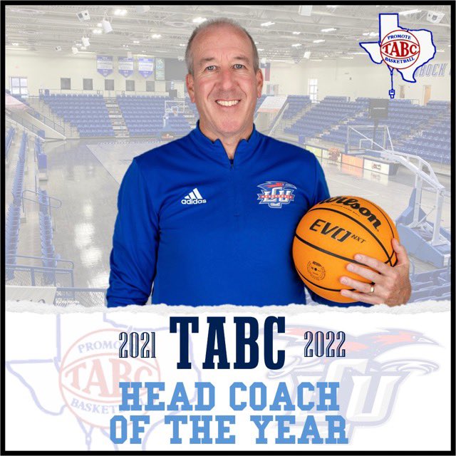 Congratulations to Coach Todd Duncan for being named the <a href="/Tabchoops/">𝙏𝘼𝘽𝘾🏀📋</a> small college Head Coach of the Year! #323Chaps