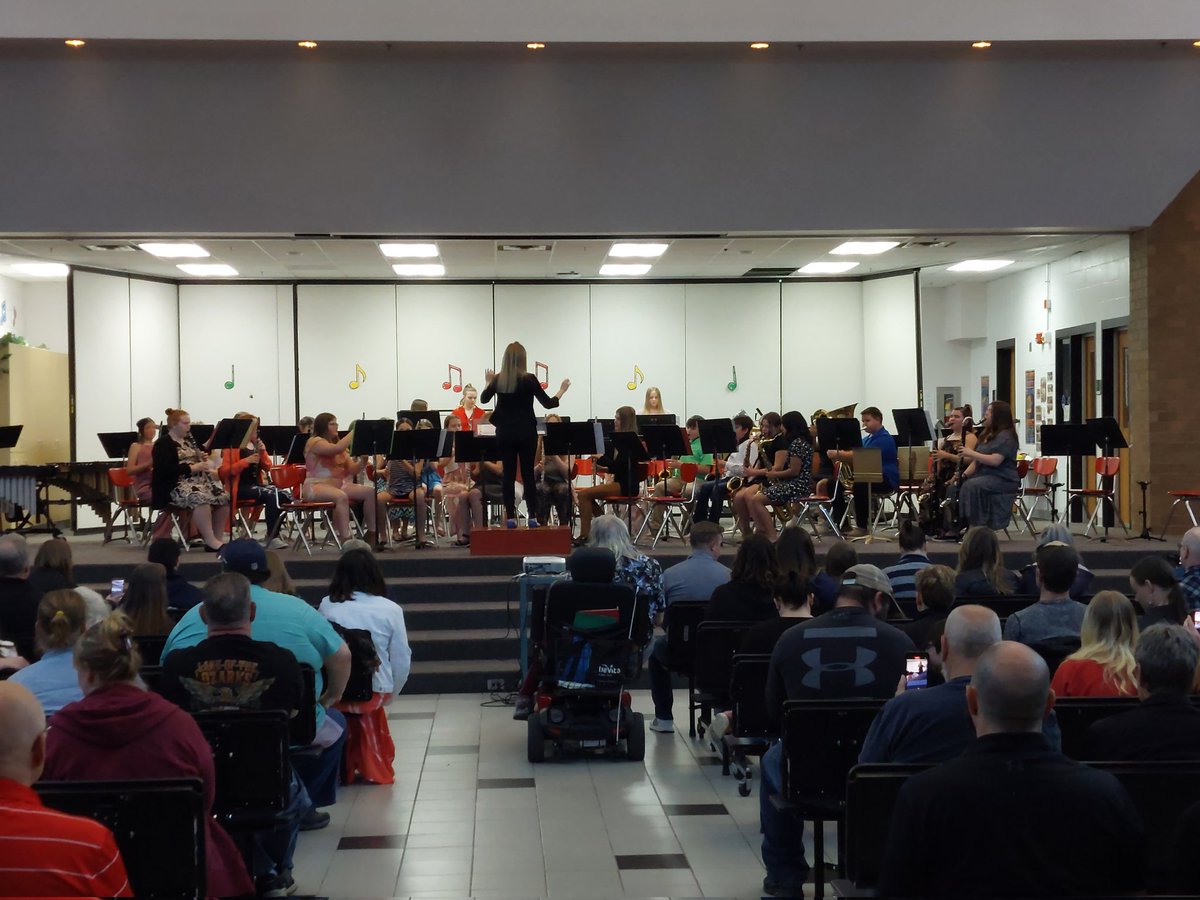 acca_panthers's tweet photo. 6th Grade Band at Spring Concert performing some very challenging literature.  Very nice job guys! https://t.co/O1yqAXiLZr