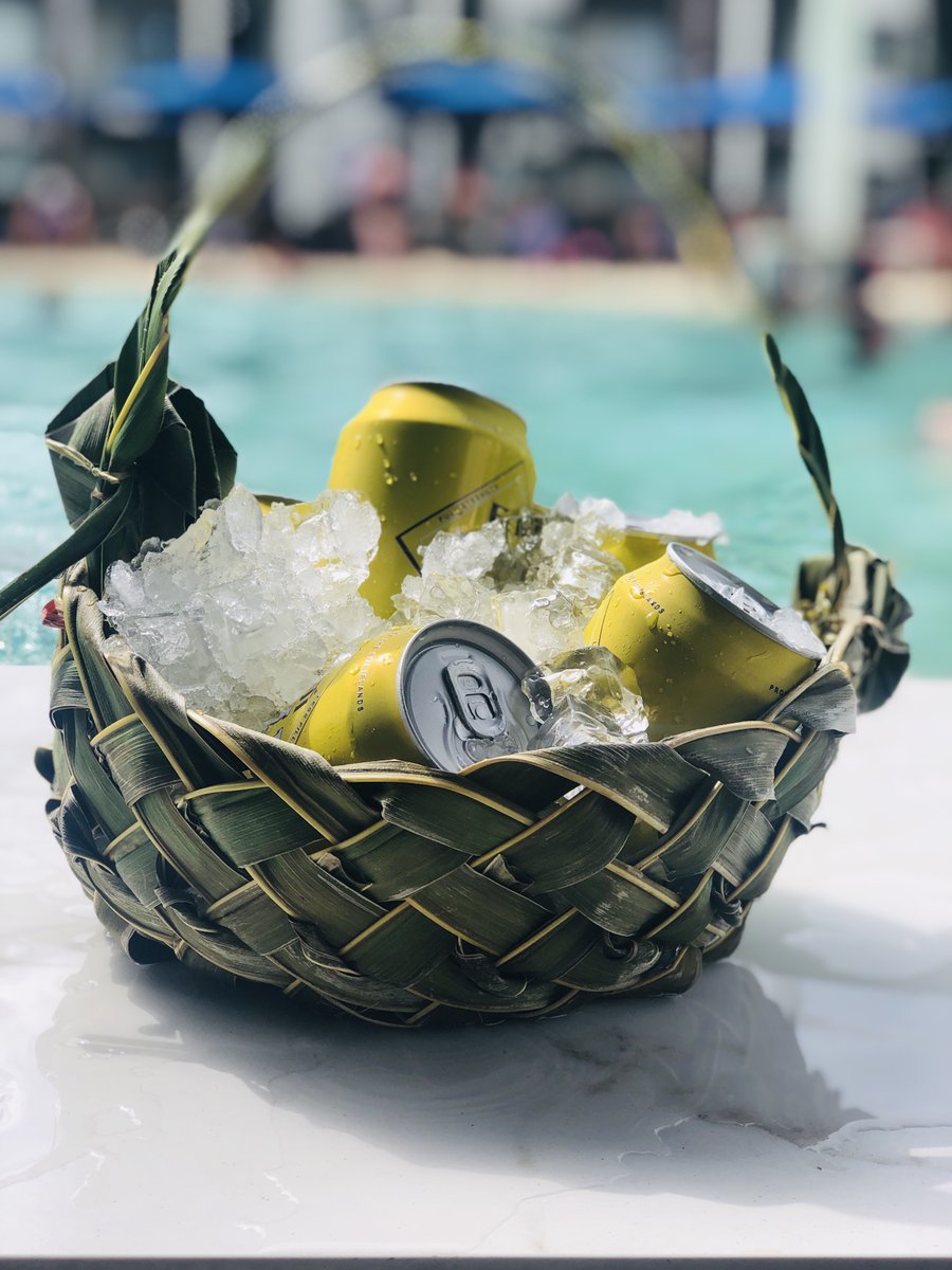FijiBlu's tweet photo. From ice cold beer to choclatini, we know how to cool you down. 💯👍
.
#radissonbluresortfiji #radissonblu #Fiji #Denarau #refreshing https://t.co/GV9829CfL4