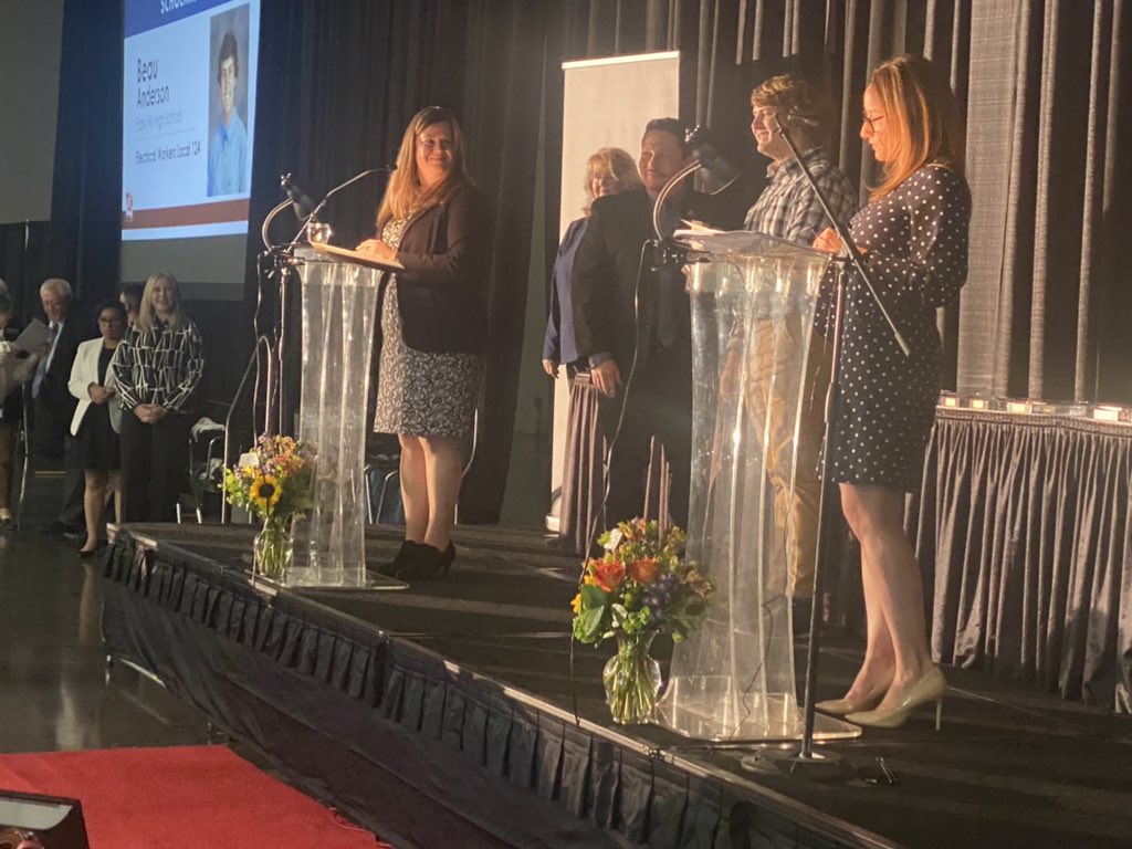 PresidentLU124's tweet image. Honored to be attending and proud that @IBEW Local 124 is sponsoring a scholarship at the @northlandregion Chamber of Commerce Excellence in Education Banquet.