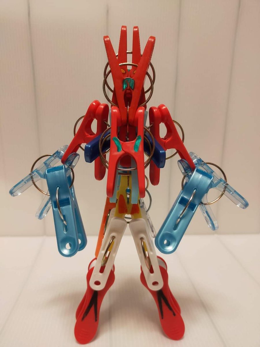 victorianodc's tweet photo. #MyProvincialLife
Wala kaming Gundam don kaya sipit lang ginagawa naming robot. @RX931
#TheMorningRush
-ctto https://t.co/gzBFj3himM