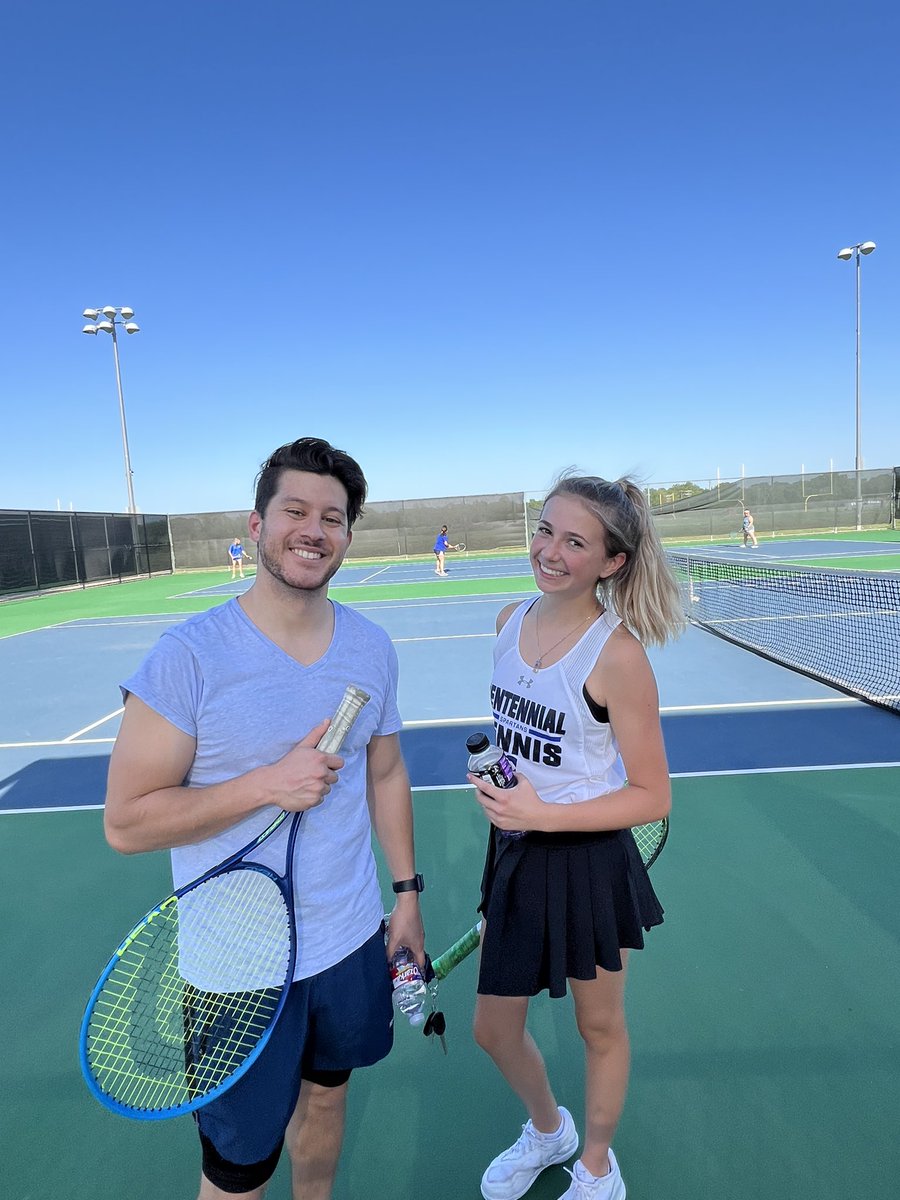CCruzEnglish's tweet photo. Great time playing with our @CHStennis_tx kids. 12 years since I held a racquet, but we still got that 3-1 dub 😎 #thekiddidallthework https://t.co/AOFpqxTQdu