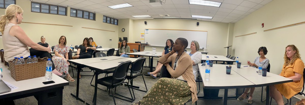 DrBMetcalf's tweet photo. Leading, learning, listening, inspiring…it begins with teachers! Thanks @penderschools and @UNCWWatsonEd for being amazing partners for our southeast regional teacher feedback sessions. #NCSoutheastRegion #TheBestRegion https://t.co/GTQqMIxo2c