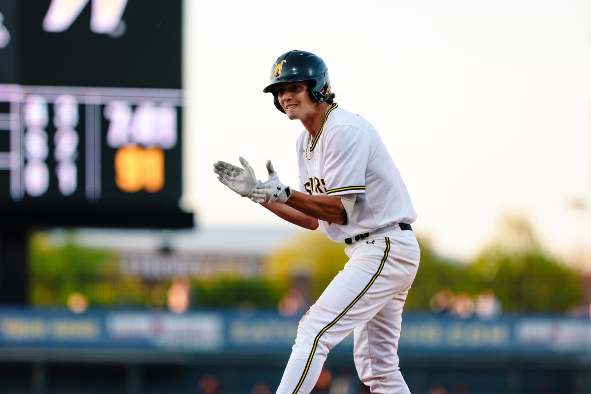 GoShockersBSB's tweet photo. Let the boys know about it 👏 https://t.co/FZRvLPRkf9