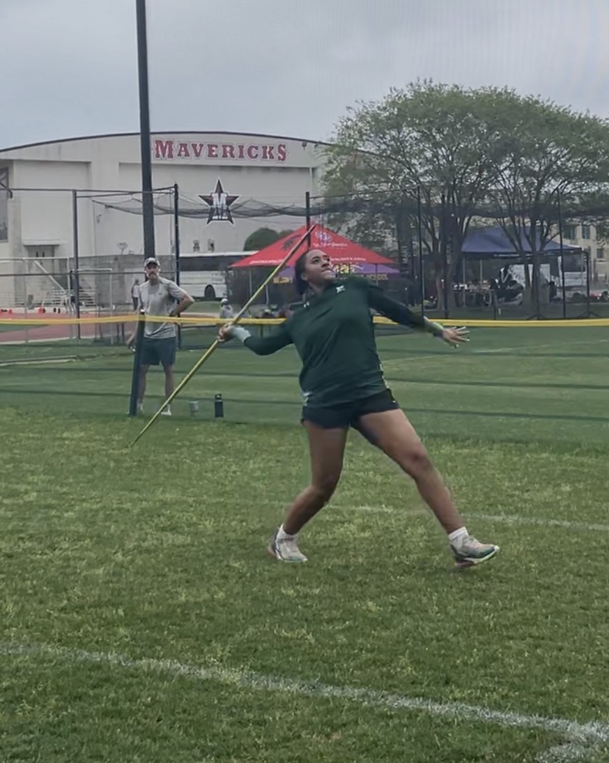 Welcome Chloe Johnson from Hockaday to the 2022 TTFCA Meet of Champions. Chloe will compete in the Javelin. 
<a href="/TXMileSplit/">Texas MileSplit</a> <a href="/throwing_the/">The Throwing Factory</a> <a href="/ThrowSumthin/">Auntie Throw Sumthin - the Community Coach ⚪💣🥇</a> <a href="/nationalthrows/">National Throws</a> <a href="/T_Javelin_T/">TheJavelinThrow</a> <a href="/HockadayATH/">Hockaday Athletics</a>