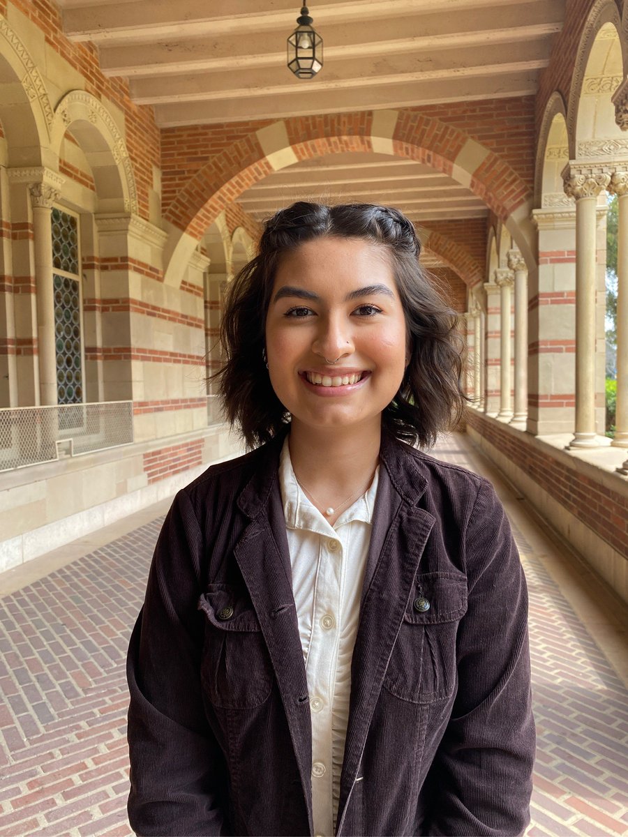 #MeetOurTrainee Jackie. They are an undergraduate researcher <a href="/UCLA/">UCLA</a> examining neuropeptide signaling in tamoxifen-induced hot flashes. #TraineeTuesday #sabv #breastcancer