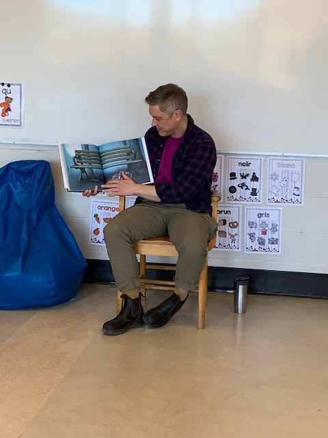lifeatgeorgejay's tweet photo. @JoePerkinsCHEK, and Jade.  Our students were so excited to have you all visit and I hear that you were all outstanding readers:).  @sd61schools https://t.co/VQBfnBOos6