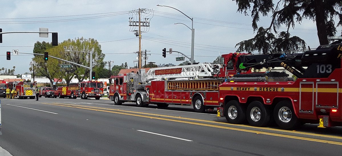 Toegirl73's tweet photo. We had an apartment fire in my district this morning. Big thank you to all responding units!!π©π»βπ #LACoFD #LHPD
E; 191,192,193,49,28,59,91,103,119,145
Q; 15,28 Sq; 191,49 BC; 12,21 HR; 103 LHPD https://t.co/CQEsV0xSUh
