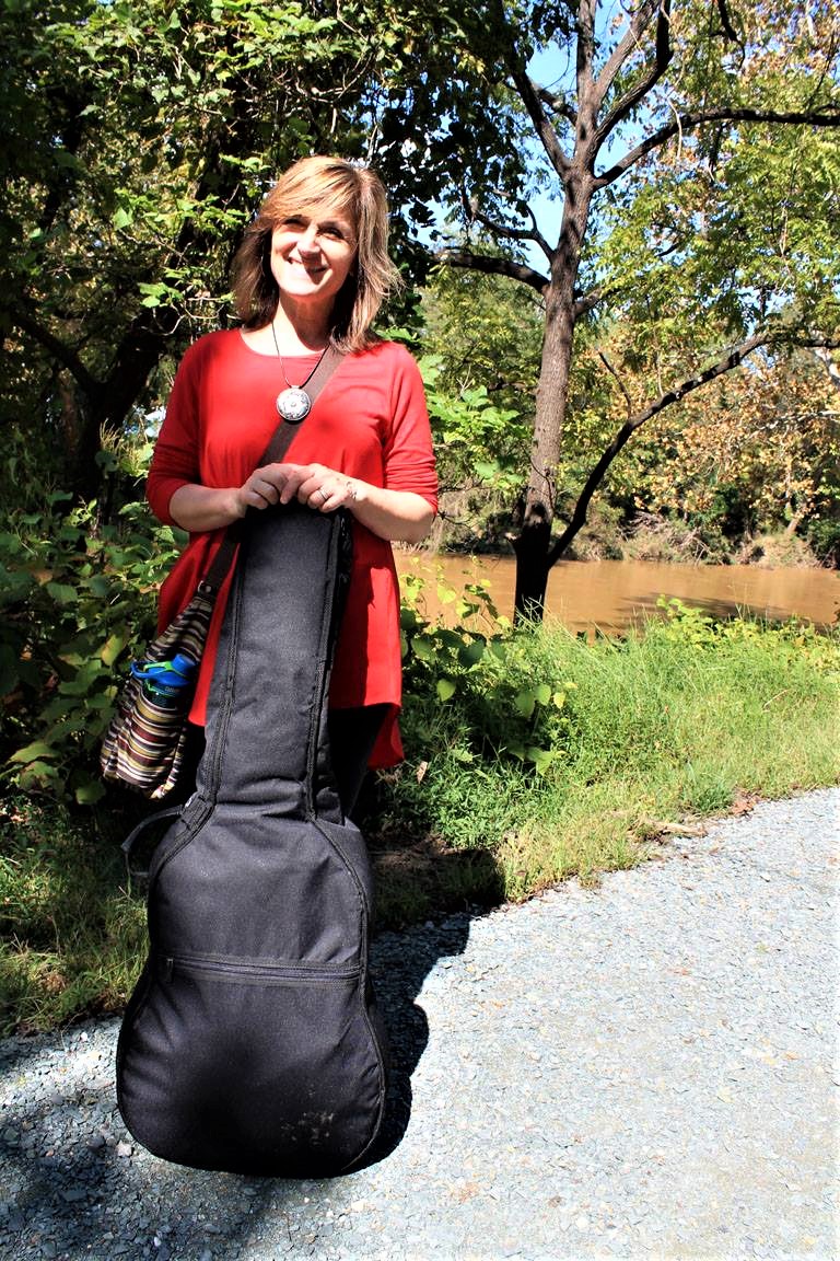 ChromaProjects's tweet photo. Come explore Flo(w)ralia this Sunday- the spring version of the FLOW River Arts Festival - https://t.co/JMgrKYlMLh https://t.co/NXL93FDvzC