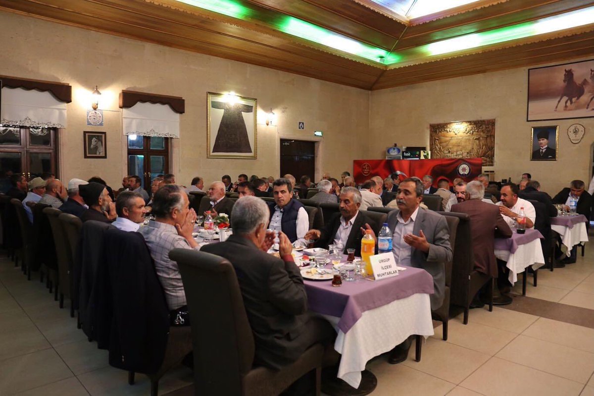 TopuzluHan's tweet photo. 📍Valiliğimiz himayelerinde, İl Özel İdaresi tarafından Valimiz İnci Sezer Becel, protokol ve İl Genel Meclis üyelerinin katılımaları ile köy muhtarlarımız onuruna iftar yemeği verildi. https://t.co/ynRzPWTgs0