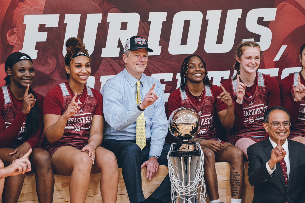 UMass Women's Basketball tweet media