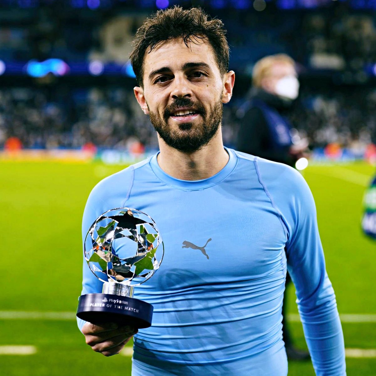 Bernardo Silva foi eleito o melhor em campo no Man City - Real Madrid 🌟