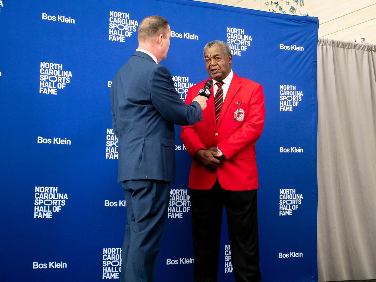 NCSportsHOF's tweet image. ⭐👏We walked among legends Friday night as we celebrated the Class of 2022 at our annual induction Banquet presented by @CBCCorporate / @WRAL for the North Carolina Sports Hall of Fame held at the @Raleigh_CC! #NCSHOF #2022InducteeBanquet