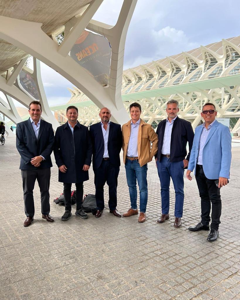 LigierAgro's tweet photo. Llegamos a Valencia para participar del #BioagWorldCongress.
Tres días para capacitarnos, para continuar abriéndonos al mundo y estrechar nuevos lazos. 🇪🇸🌱🔬 https://t.co/7eHZcRRGYy