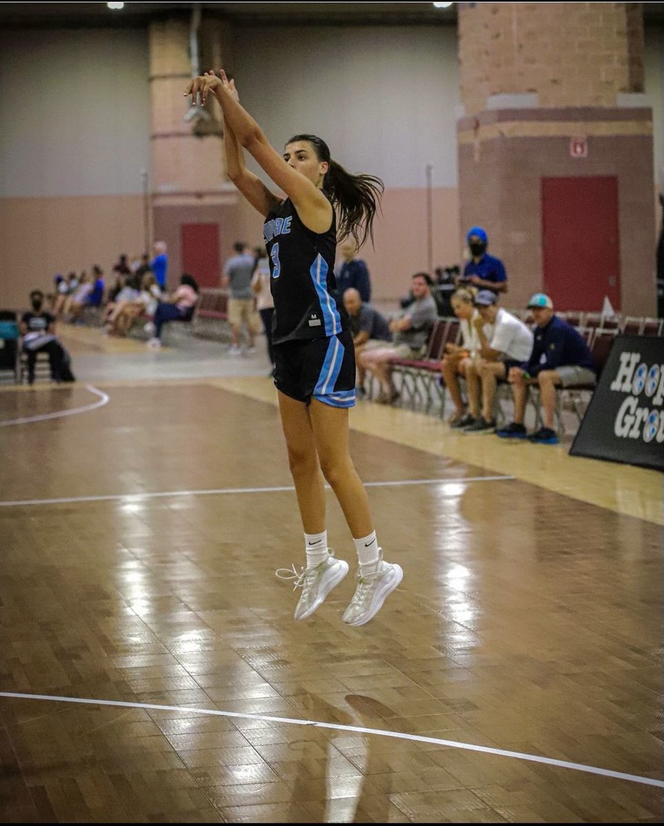 ESBC_BlueFlames's tweet photo. Congratulations to ‘24 G @ChloeSotell on receiving a full athletic scholarship offer today from Coach Chambers of Iona College. 🔥 https://t.co/dUt758s4Kv
